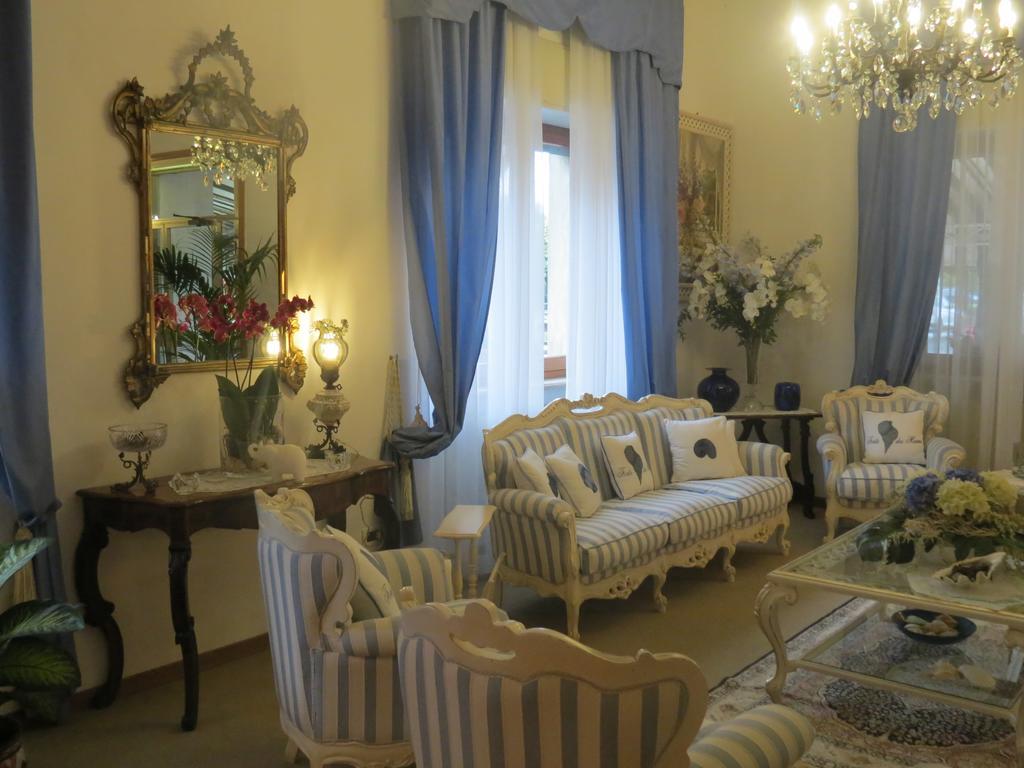 Hotel Tirreno Форте-деи-Марми Экстерьер фото